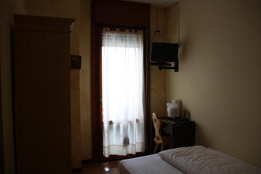 Hotel La Caminatha Val di Zoldo Pokoj fotografie